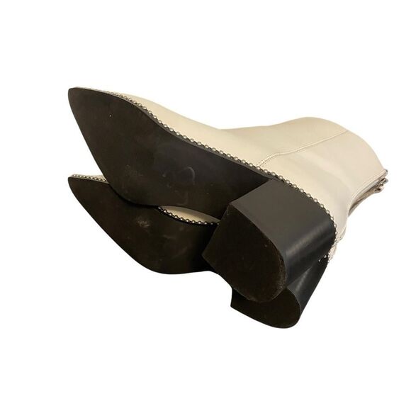 Steve Madden Aquarius White Studded Pointed Toe Leather Boots 6.5 NEW - Picture 5 of 5